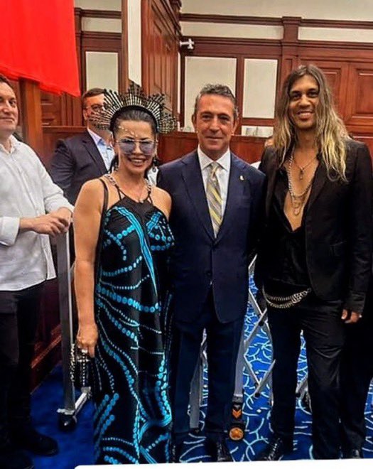 Annem: oğlum arkadaşların nasıl insanlar