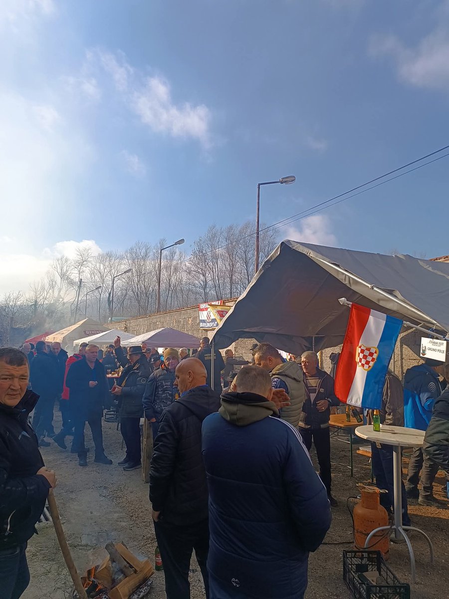 HrvatiHRHB's tweet image. Čvarak fest - Dolac na Lašvi, središnja Bosna.