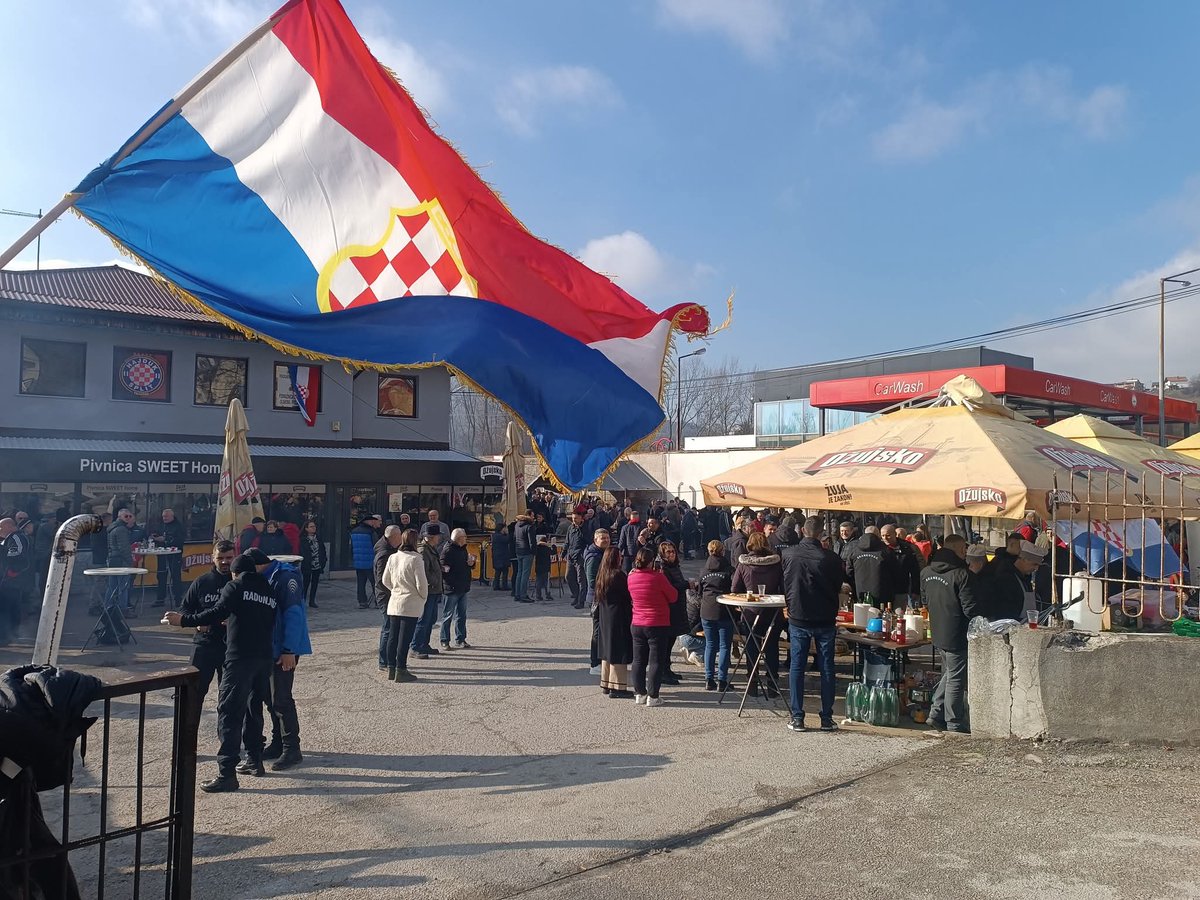 HrvatiHRHB's tweet image. Čvarak fest - Dolac na Lašvi, središnja Bosna.