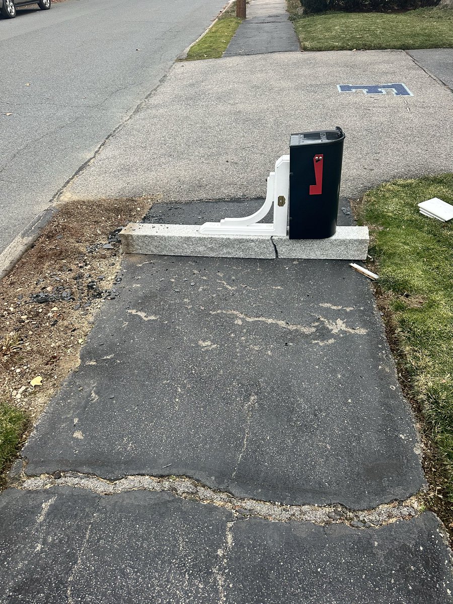 Matt Dailida tweet media