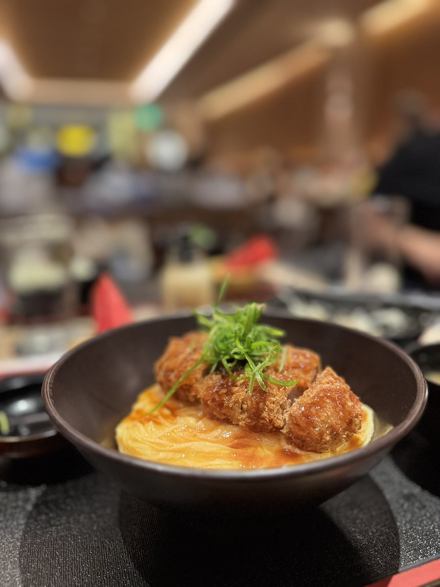 ChooseMyDiglett's tweet photo. Pwede bang akin na lang katsudon at itlog mo?😅😘😜 #AlterIlonggo #AlterMakati https://t.co/SacuuG0te7