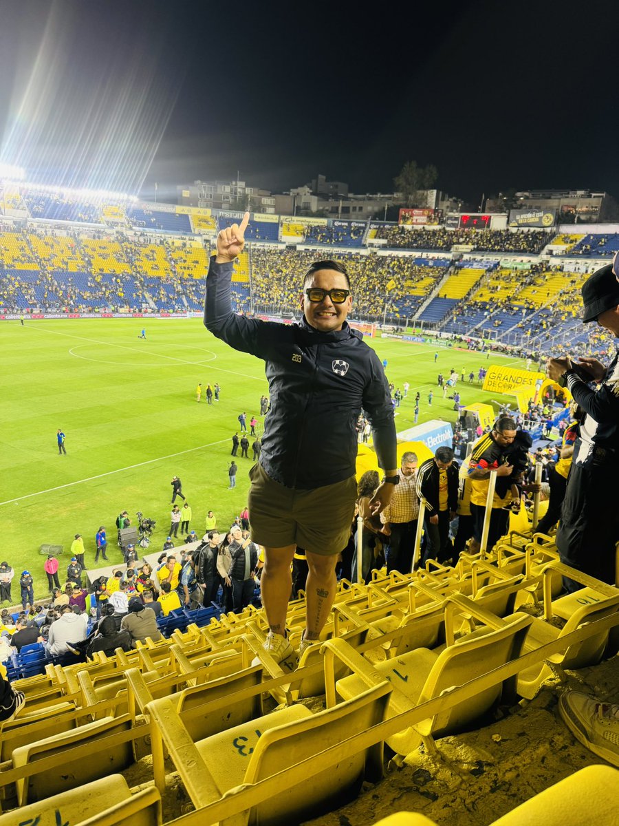JaavieerLFC's tweet photo. Le pedí una a mi Dios! 💙🇫🇮 #ARRIBAELMONTERREY! 💙🇫🇮 https://t.co/1LJXLiil1B