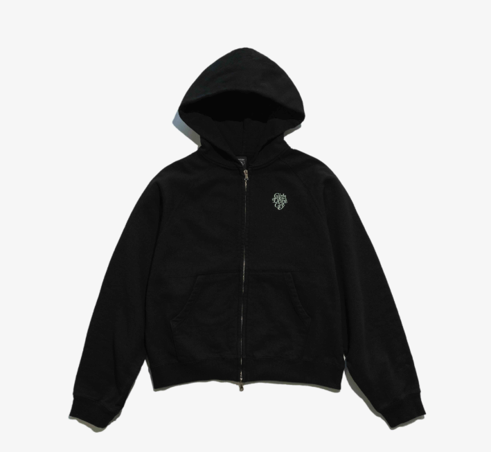 SnkrFreakCom's tweet photo. VERDY'S GIFT SHOP
GIRLS DON'T CRY
応募期間：12月1日 9:00 〜 12月3日 9:00

https://t.co/MjT9H8cdWy https://t.co/pmeapJ3Fhz