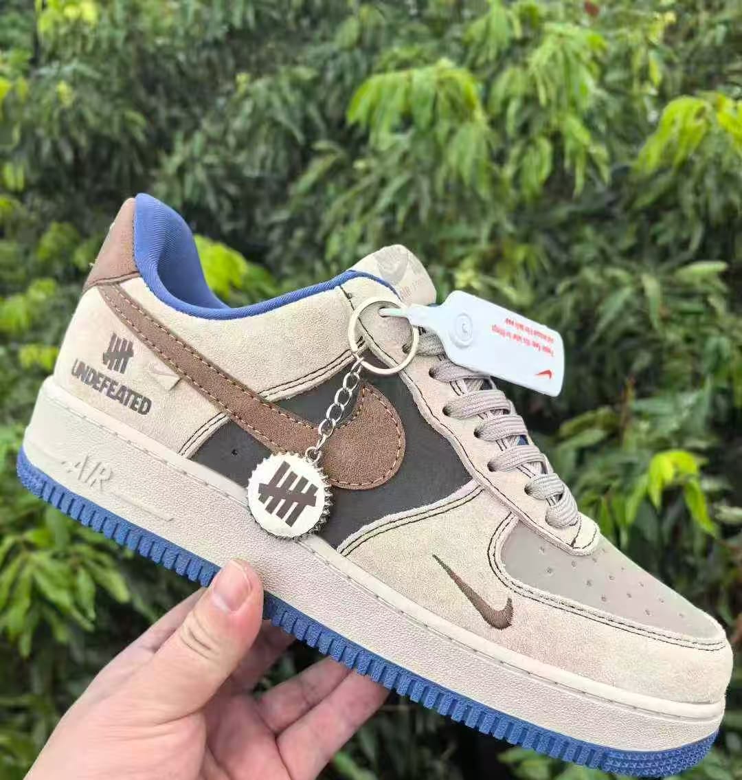 happyfeet_kicks's tweet image. Police sacco stadium  Mateta  Manchester United  Yoro  defend our future  mulembe unity  Paul ndungu exposed  #ItsNotOver  #AmorimOut 

Reach out 0758127894 and we deliver countrywide, price 3600/= 
Why miss this customised Airforce?

POD within Nairobi and its environments