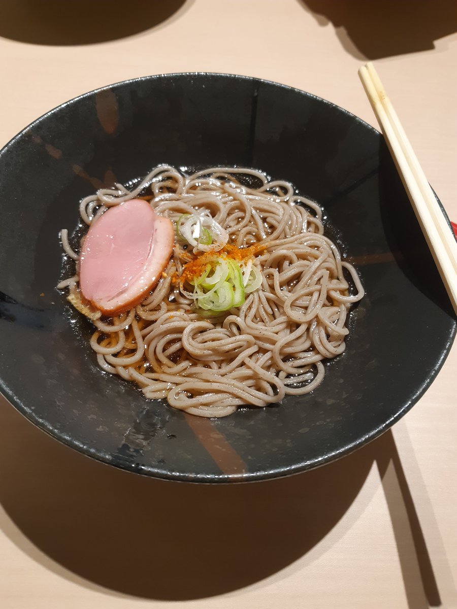 Window213's tweet photo. 夜食鴨そば https://t.co/Rr5hMIoj2W