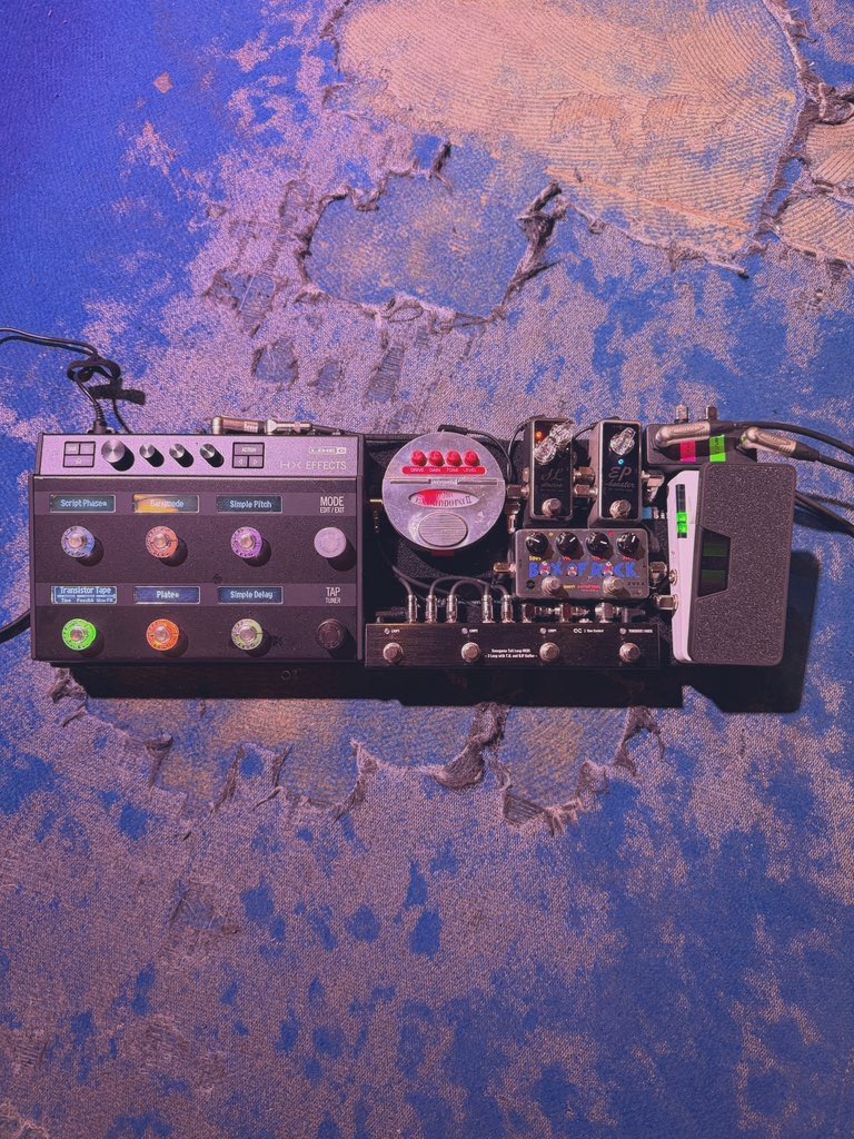 hayatoojima's tweet image. LEP INTERNATIONAL(@LEP_INTL)様よりOne Control Xenagama Tail Loop MKIIIを提供して頂きました！

同時押しも出来るけど踏み間違えもしにくい絶妙なサイズ感、そしてワンコンスイッチャーの”カチッ”という踏み感がお気に入りです！

商品ページはこちら
onecontrol.jp/products/oc-3p…

#onecontrol #PR