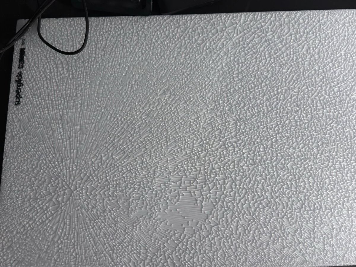 វិឆៃ tweet media