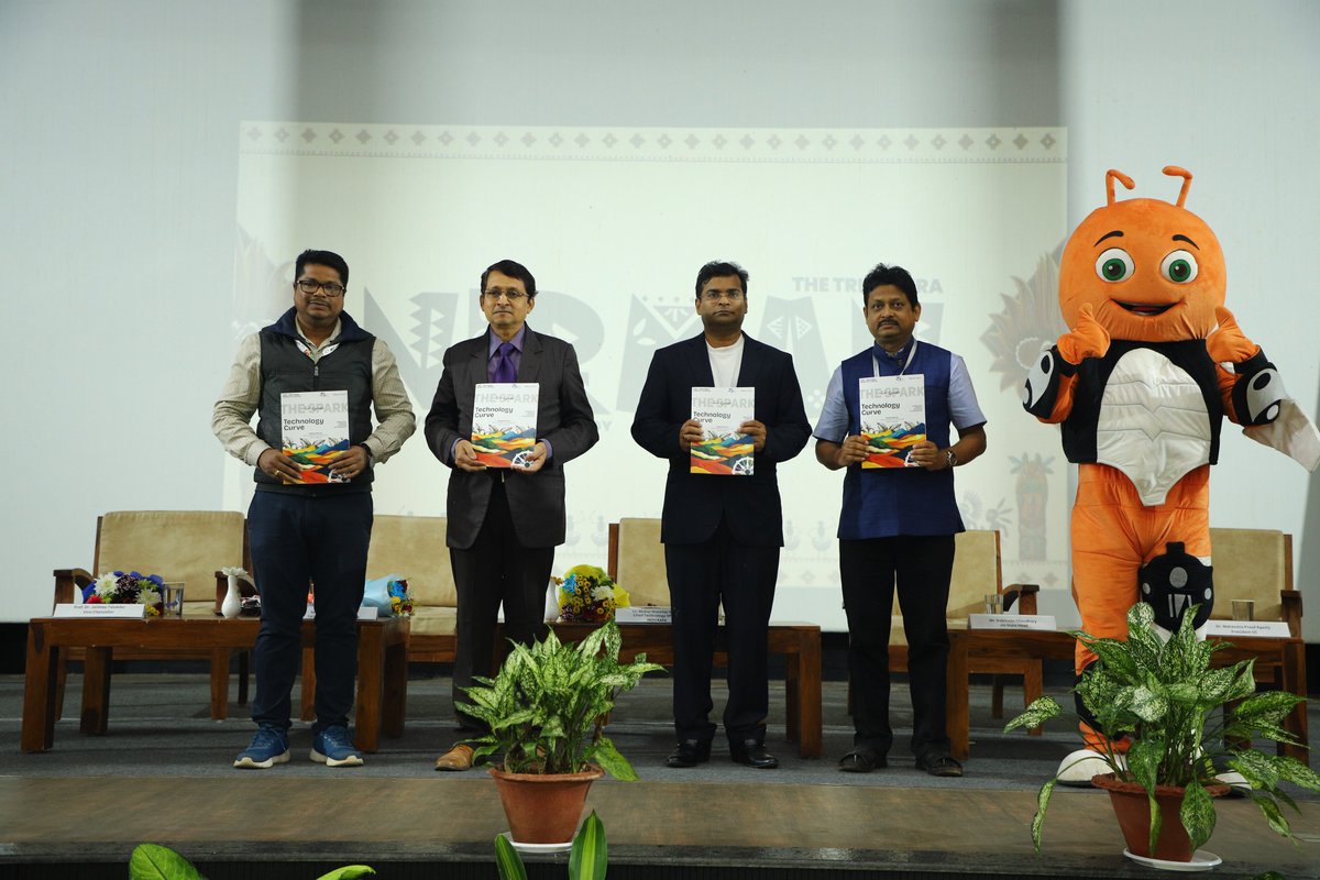 Silicontech_bbs's tweet image. Nirman – 5th Edition kicked off with a powerful opening at Silicon University! 🚀✨
Honoured to host industry leaders who inspired our students and set the tone for 3 days of innovation &amp;amp; creativity.