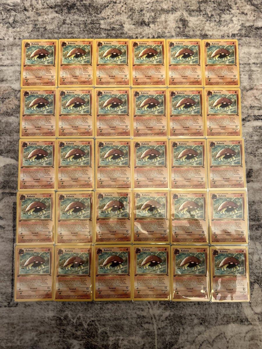 StarPlatinum_'s tweet image. The phenomenon of Kabuto King explained:

- anonymous TCG collector who appears out of nowhere in August 2025
- opens an account on X with one mission
- collect every 1st edition Kabuto in existence

September 2025

- hits 1,042 copies by mid September
- the card is common,…