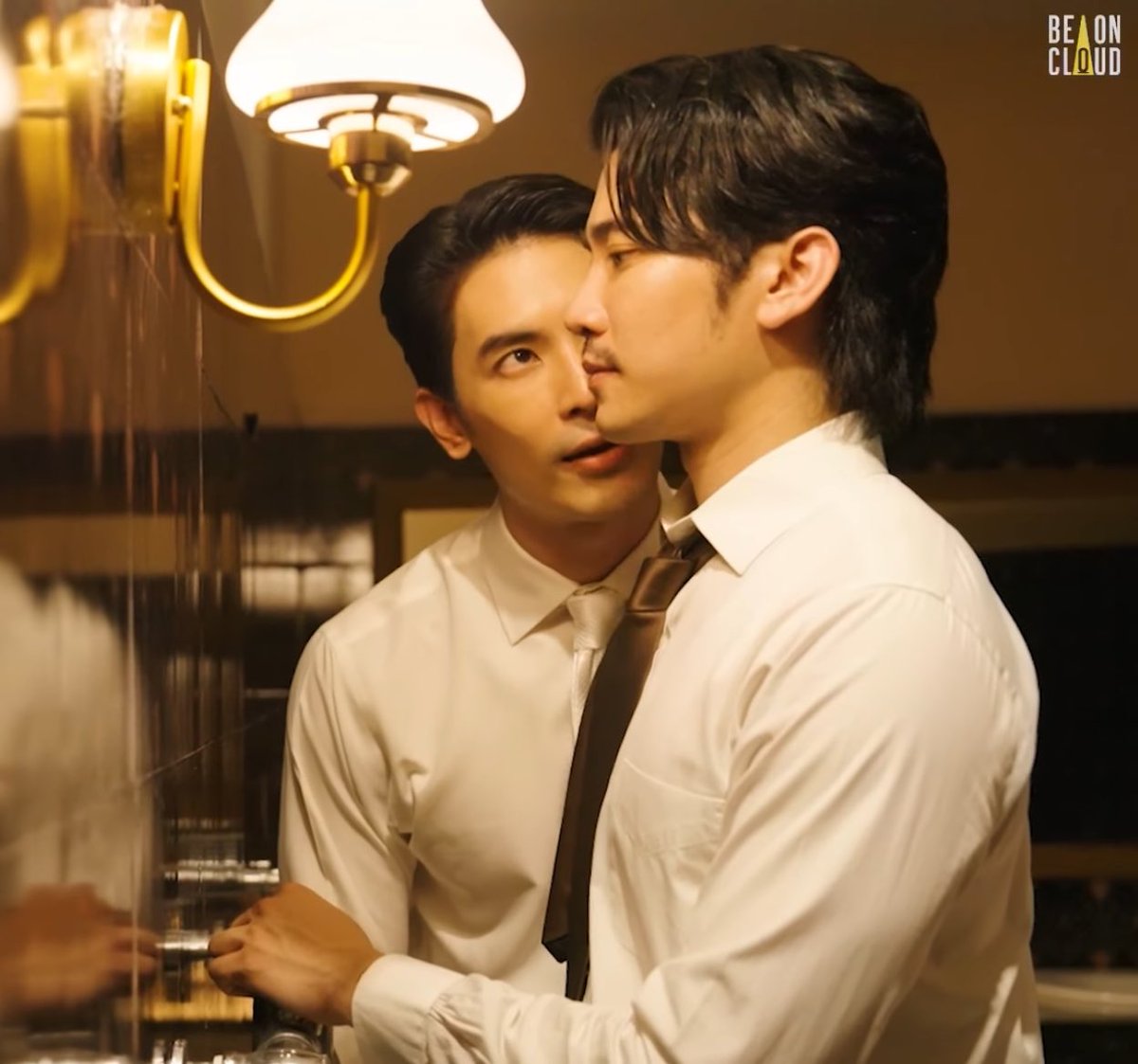 doongdoy99's tweet image. พี่เลิศไปคุยกับคนอื่นเถอะนะ หนูเหนื่อยแล้ว