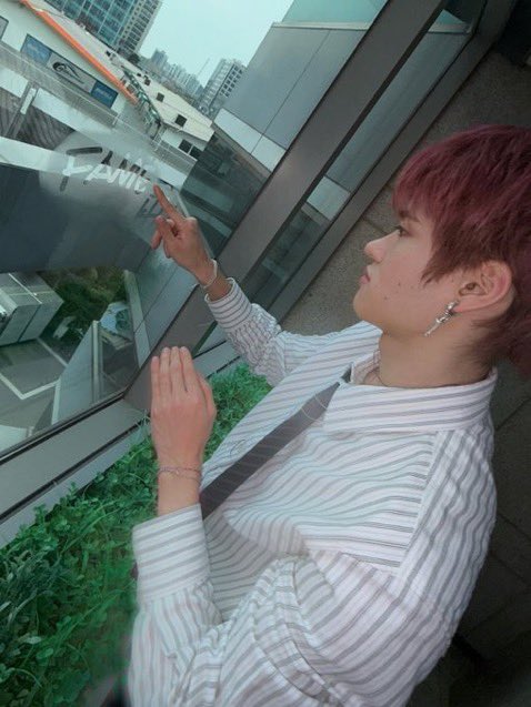 freezingchoding's tweet image. 졸기사진만 찍어오는 것도 능력 
feat. 인가소희존