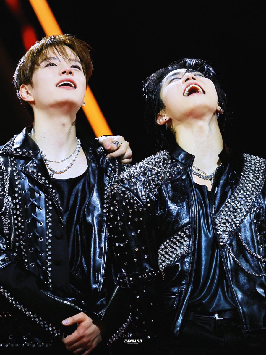 20251129 소중한 순간✨✨✨✨✨✨✨✨

#HAN #한 #한지성
#SEUNGMIN #승민 #김승민 
#StrayKids #스트레이키즈