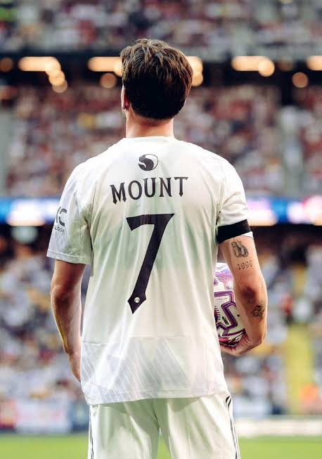 TheUnitedExtra's tweet image. Only those that didn&apos;t give up on Mason Mount are allowed to like this. 😍 

#MUFC