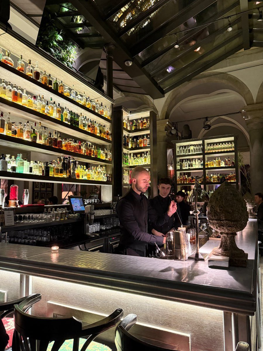 Ruby08855's tweet image. The bread they make is super delicious, a boon for carb lovers, and the desserts are also delicious. 🍴: