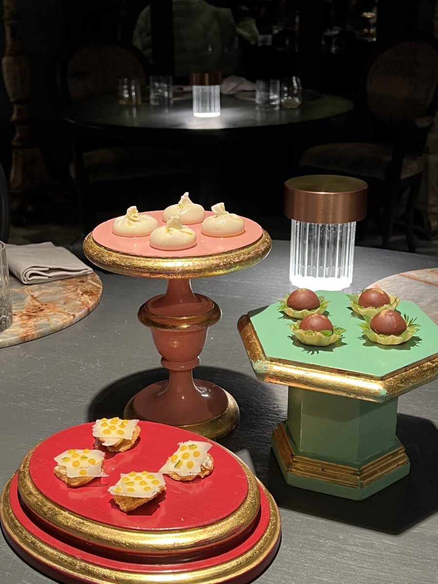 Ruby08855's tweet image. The bread they make is super delicious, a boon for carb lovers, and the desserts are also delicious. 🍴: