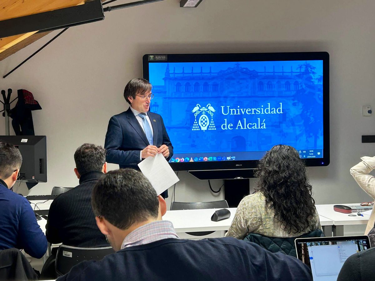 PalavecinoCL's tweet image. La última semana de enero (2026), en la Universidad de Alcalá de Henares (España), profesores chilenos y españoles impartiremos el curso ‘Derecho de daños en el contrato de trabajo’. Si te interesa asistir pide más información al siguiente correo: cursodealcaladehenares@gmail.com