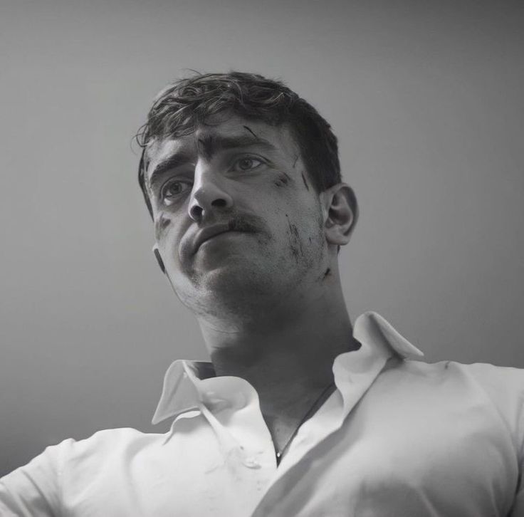 𝕵𝖔𝖍𝖓 𝕮𝖔𝖓𝖘𝖙𝖆𝖓𝖙𝖎𝖓𝖊 tweet media