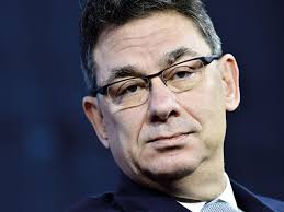 BCP7075's tweet image. Démocratie, ah bon ?
Tu as voté pour Von der Leyen ou Metsola toi ? Comment tu as fait ? 

#EUCorruptionVault
#EULobbiesHeaven
#SMSGate
#PfizerGate
#OrgenesisFraud
#VonDerLaundry
#Ursuliar
#WechmachtPrecedent