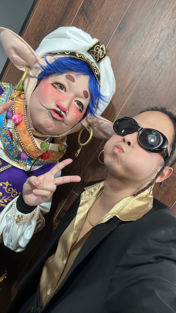 SP_shida's tweet image. U★STONE 20周年ライブ🔥

べびきんさんと対バン激アツすぎて✨
聴いてたし、参考にしたバンドと2マンできるアチアチすぎて😭
こんな機会を作ってくださったU★STONEさんに感謝🦁

皆んなと写真撮れてハピハピ❤️‍🔥

#デラデラ
#べびきん
#USTONE
#20周年