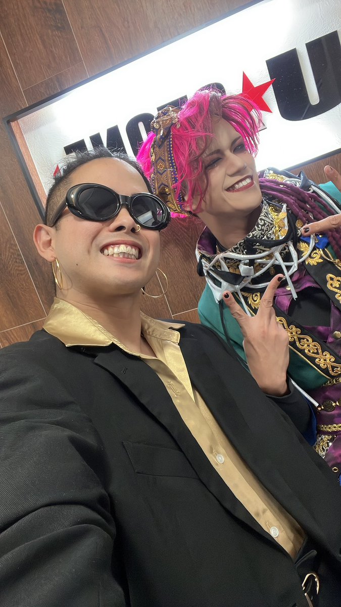 SP_shida's tweet image. U★STONE 20周年ライブ🔥

べびきんさんと対バン激アツすぎて✨
聴いてたし、参考にしたバンドと2マンできるアチアチすぎて😭
こんな機会を作ってくださったU★STONEさんに感謝🦁

皆んなと写真撮れてハピハピ❤️‍🔥

#デラデラ
#べびきん
#USTONE
#20周年