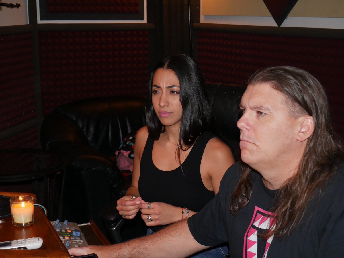 RoyalTMixes's tweet image. Hit me Up if u want to get your music or your mixing skills sounding amazing for 2026 &amp;amp; beyond!! #artistdevelopment #recordlabel 
 #consulting #soundtrackcurator #Fullsail #productioncompany
#audiomixing #mixengineer #protools   #musicproducer #mastering #ZoomPTmixingLessons