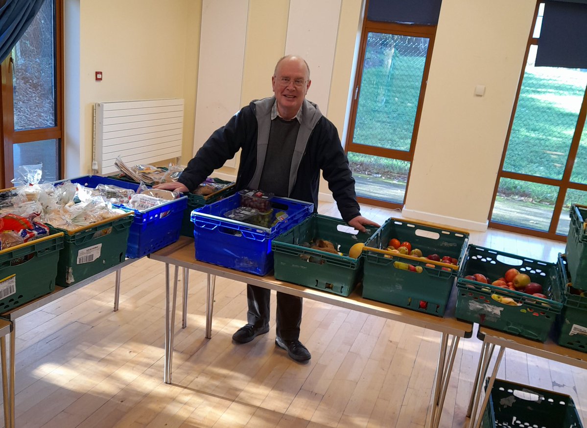 Back again at our new venue for FoodShare tomorrow (Monday). 11.30 at Saxon Hall - Putson Community Centre Hoarwithy Road HR2 6HE
Hope to see you there!