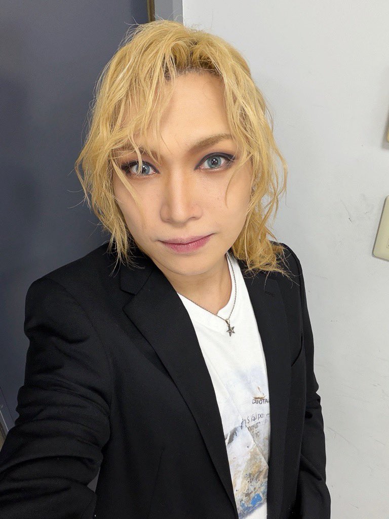 鬼龍院翔(41歳) (@kiryuintw) / Posts / X