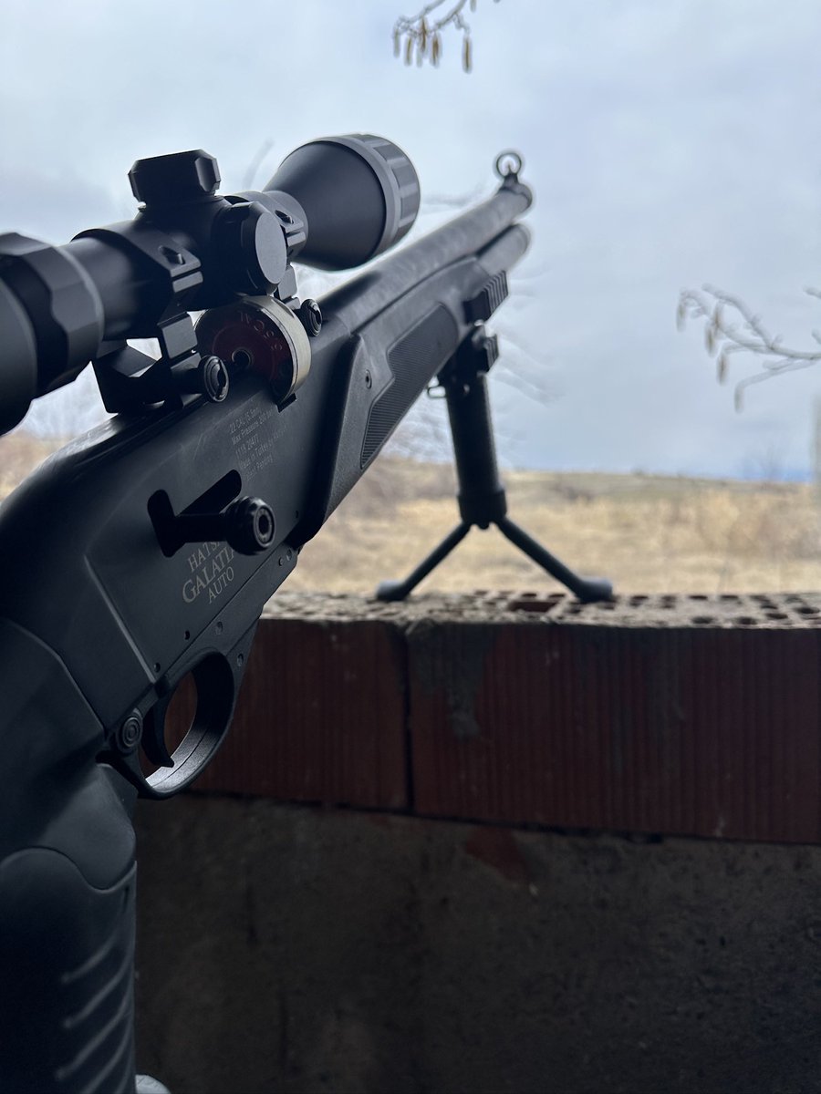 capulcuayyas9's tweet image. 200 BAR PCP HAVALI TÜFEK
Hatsan Galatan Auto 5.5mm
İyi durumda ara ara atışa çıkıyorum. Dürbünü, hava pompası, şarjörleri(12lik), çantasını, her şeyi vereceğim. (Bıçak hediye, askeriyeden alındı.) Barter yapmak istediğiniz malzemeleriniz varsa ment ya da dm atabilirsiniz