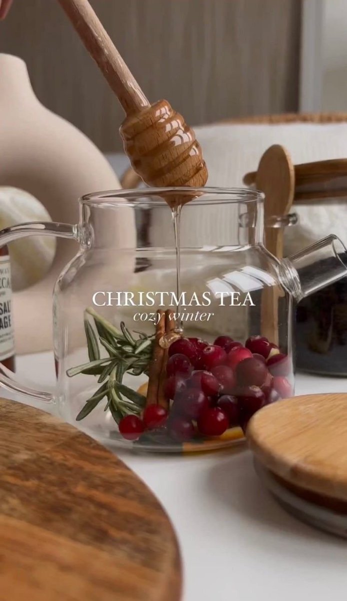 liIacdaisy's tweet photo. winter tea https://t.co/opw9mBx9R7