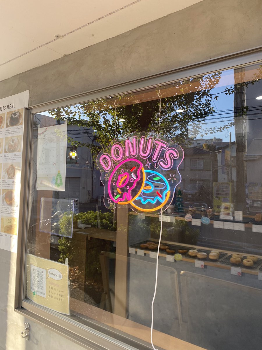 choppermasa0112's tweet photo. ドーナツーリング🍩🏍️
かわいいネオンのブランケットドーナツ弘明寺店さん
うましっす😋
スウィーーツ最高ね✨

#blanketdonuts #harleydavidson #flsts https://t.co/qi6Y2SJS74