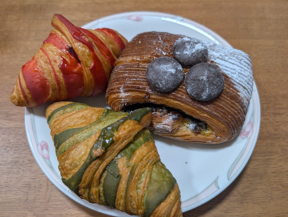tawaba_'s tweet photo. 本日の万博活動。9枚でいい。 https://t.co/oInNBqUdnW