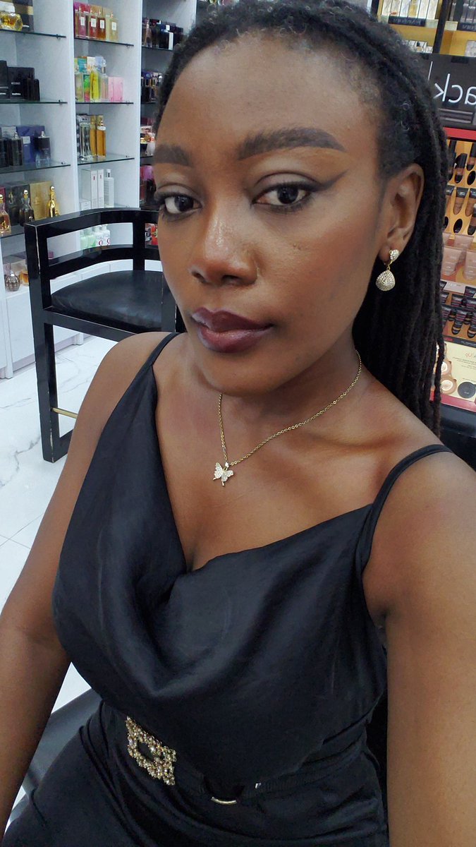 Houseofdarella's tweet photo. November Photo dump. 🥰❤🤗 https://t.co/LmQTbjLTIA