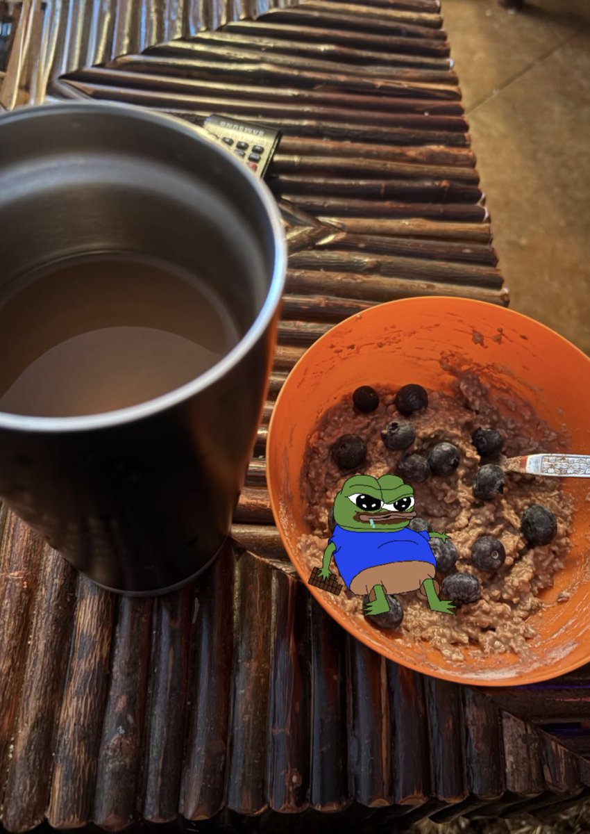 ApuCaesar's tweet image. Nothin like some chokke oats and cobbee

GM