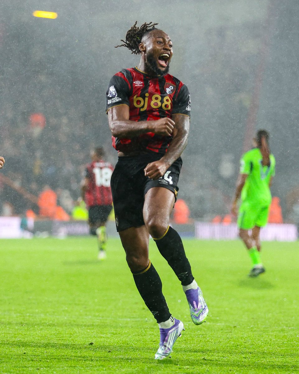 existantmcfc's tweet image. 🚨BREAKING:

A very RELIABLE source, from @TheAthleticFC, has told me that if offered the chance, Antoine Semenyo would choose @ManCity OVER @LFC, contrary to popular belief.

It&apos;s the SAME source from who assisted me with the #LetsLaunch on Reijnders and Cherki transfers.

#MCFC