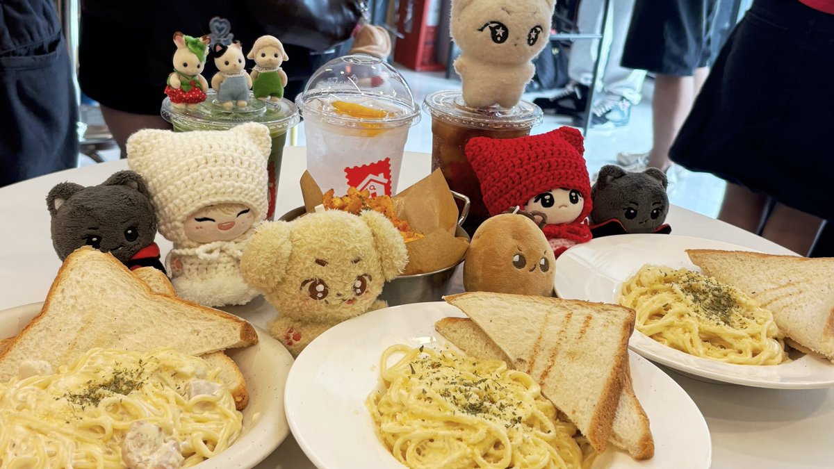 tinyjongmurf's tweet image. 5 years with enhypen ★