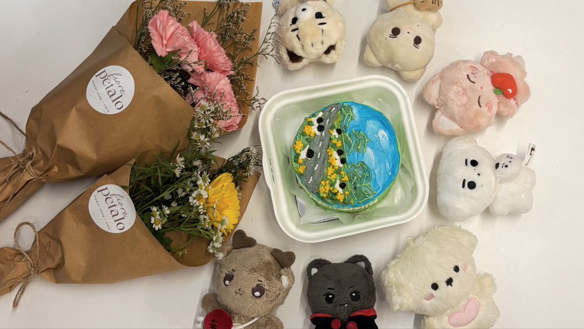 tinyjongmurf's tweet image. 5 years with enhypen ★