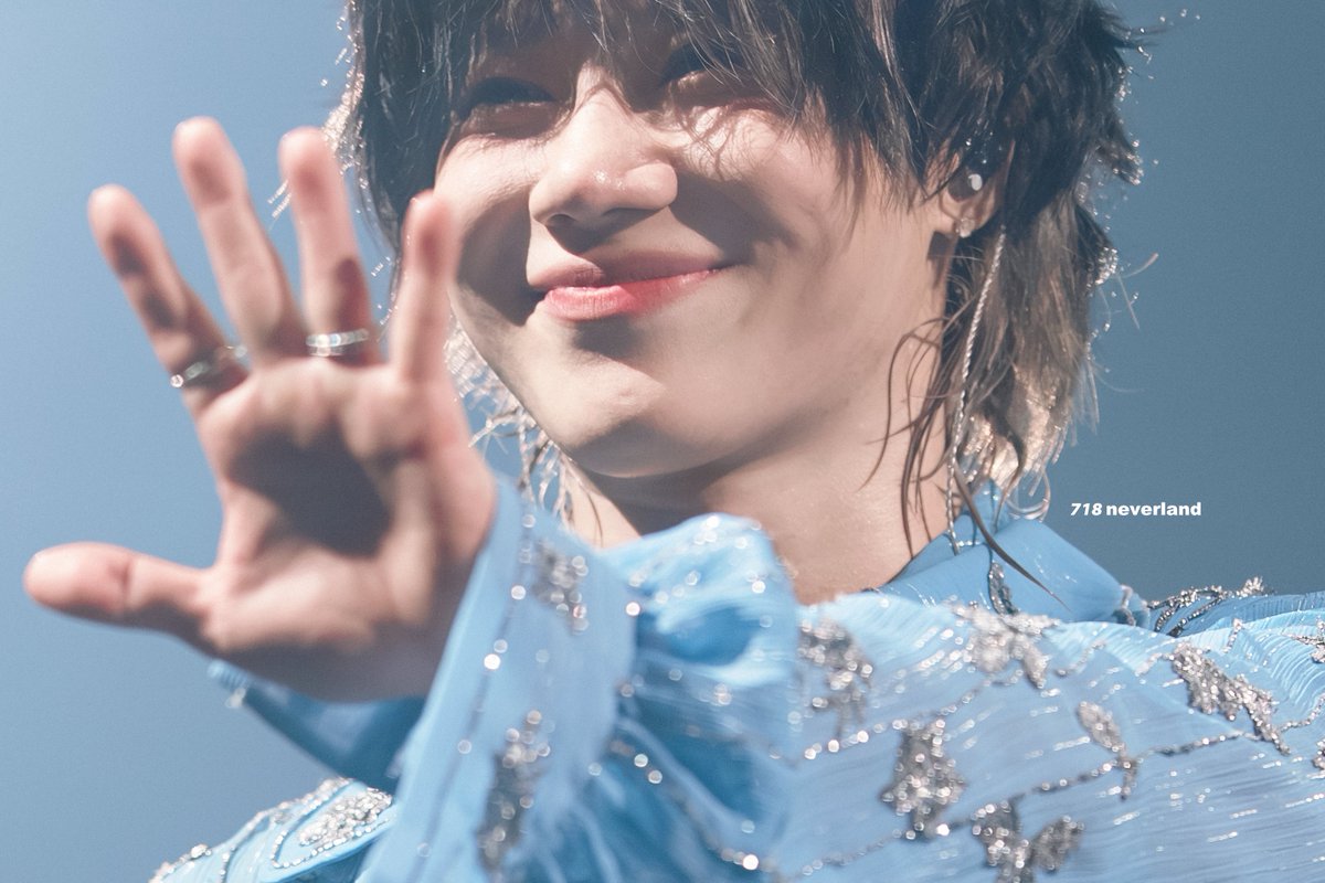 718neverland718's tweet photo. 251130 Veil 千葉 day2📷

今日も天使すぎる🪽😇

#태민 #taemin #テミン #泰民 https://t.co/9PrKUu5YKj