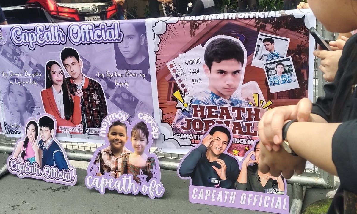 TeamHeathOfc's tweet image. One Big Happy Family

SUNdal SA CAPEATH
SUNdal SA CAPEATH