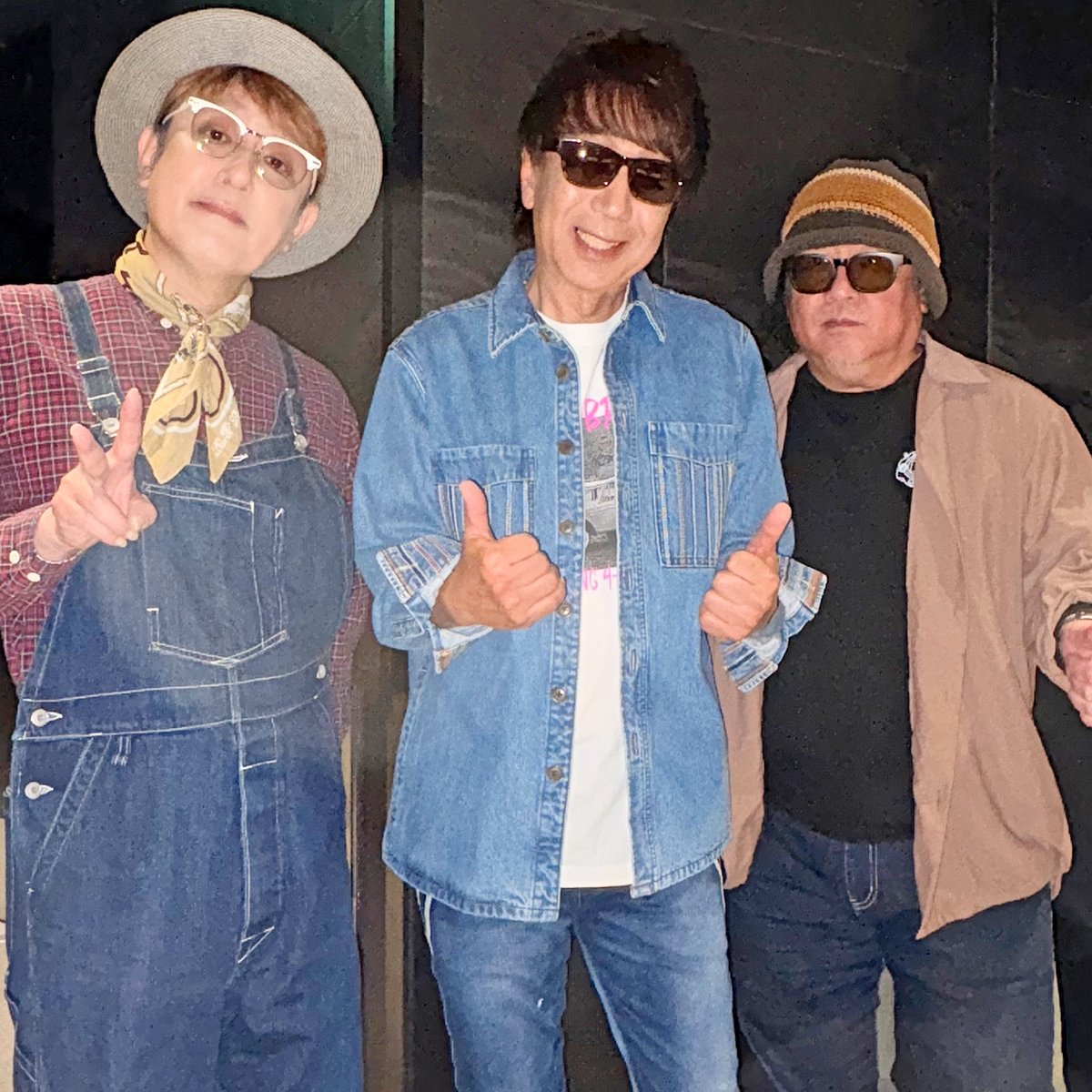 kinenaoto's tweet image. 徹貫と共に東京駅に辿り着き今日は修ちゃん英美と楽しいステージが出来ました！ご来場の皆様に感謝です！関係者席も豪華な顔ぶれで感激でした！『中央線』の音楽を聴いてくれた全国の皆さん、一緒に創ってくれたスタッフの皆さん、会場に来れずとも応援してくれた皆さんに感謝！次はTMで会いましょう！