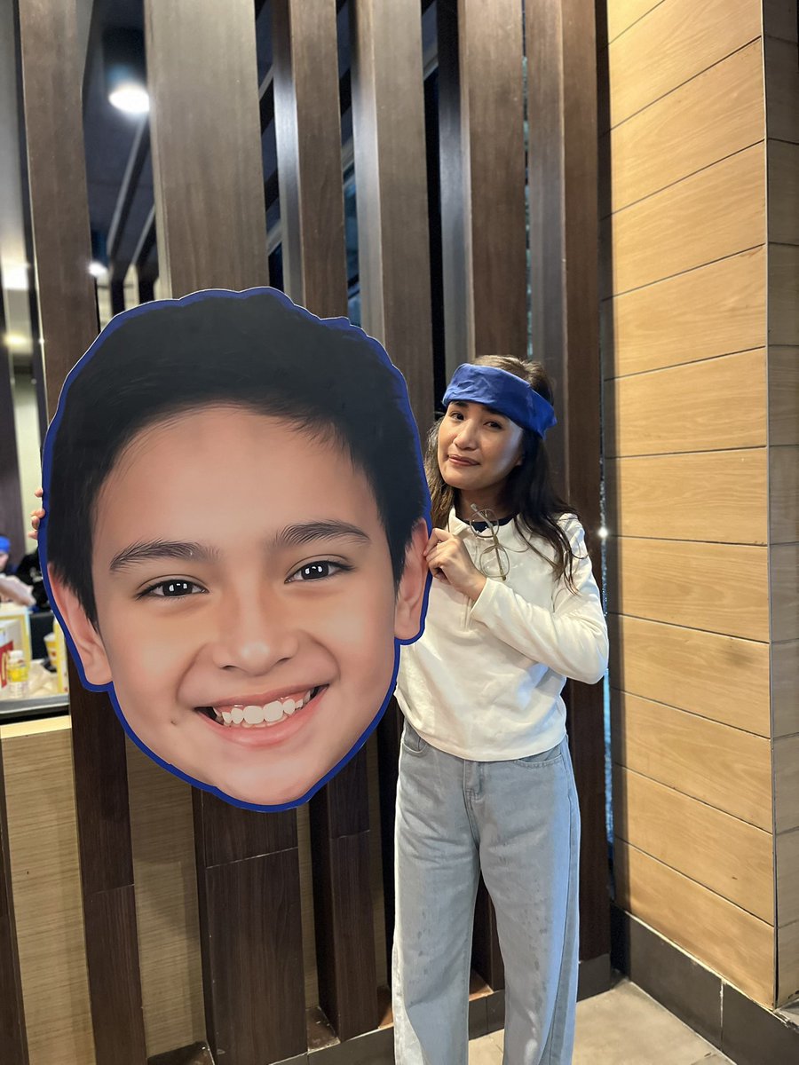iamayanggg's tweet image. Sana mas marami pang team live and makasama next time and makahawak ng mga props na to! Solid 💙

#PBBHeath
#HeathMichaelJornales