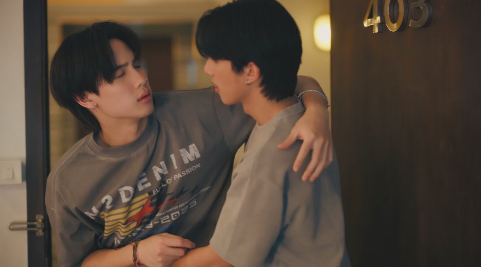 javafamily_o's tweet image. แบดบอยไม่ต้องเมาทุกEPก็ได้จ้าแวน😞

HEAD 2 HEAD SERIES EP6  

#H2HseriesEP6 #javabh #swensurf #surfjava