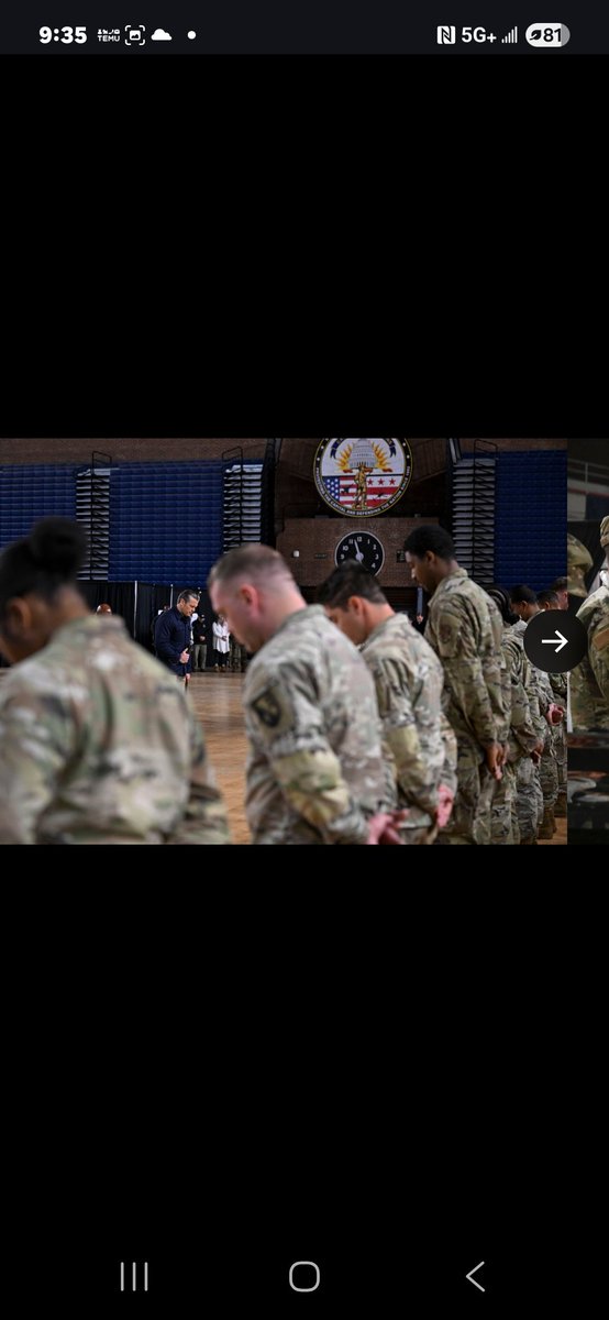 Combustibletink's tweet image. The point is the image speaks for itself ...
#panda says #duck?