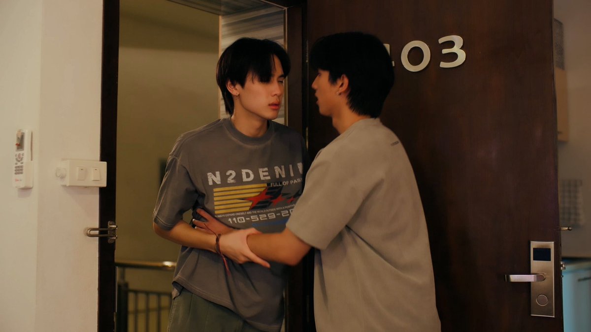 javafamily_o's tweet image. จะเลิกเมาได้ยังน้องแวน!! 

HEAD 2 HEAD SERIES EP6  

#H2HseriesEP6 #javabh #swensurf #surfjava