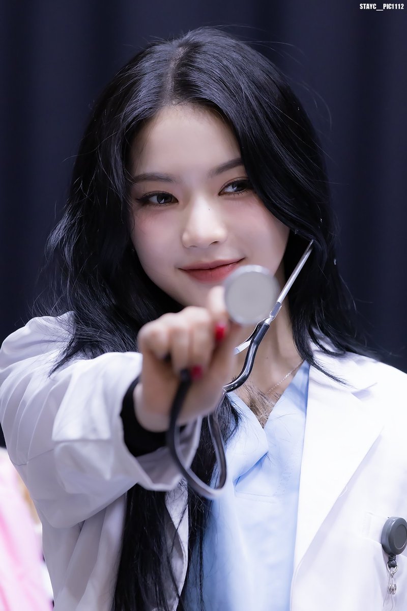 STAYC_PIC1112's tweet image. 251129 #스테이씨 #STAYC #아이사 #isa