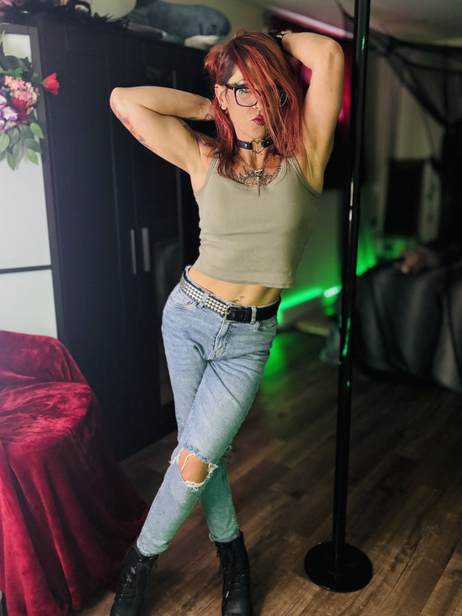 ts_miss_ino's tweet image. Keep working those Pinups poses, you’ll get your shoot one day girl 📸 #photography #modeling #practice #pinup #goals