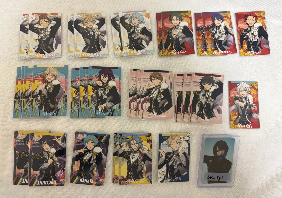 bk_sgl's tweet photo. 交換
あんスタ スタフォニ カードコレクションA 

譲)画像のもの
求)風早巽

郵送交換希望

検索からでもご気軽にお声掛けください‼️ https://t.co/dThFBu1Yrv