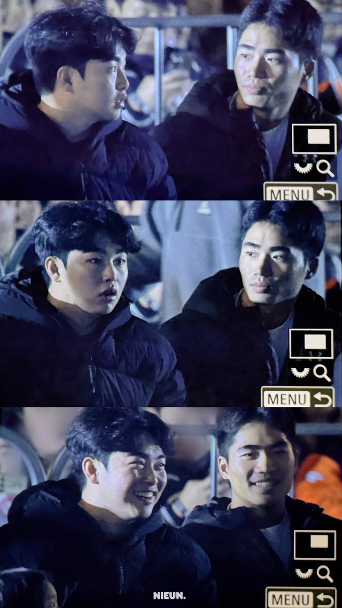 불꽃놀이는 재원이랑 같이 봄 🎇
#한화이글스 #문현빈 #오재원