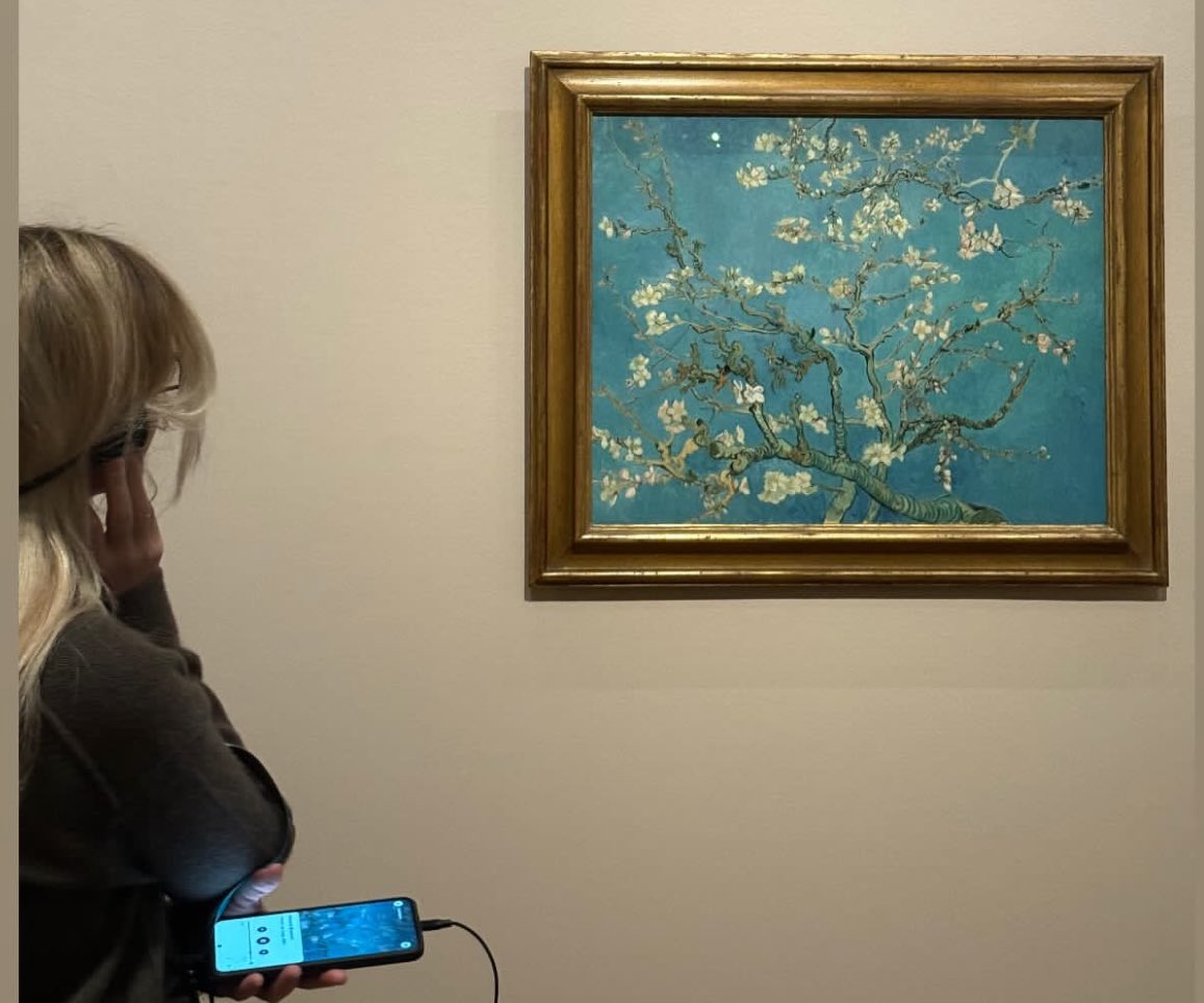 Art lover 🎨

AfraSaraçoğlu #AfraSaraçoğlu