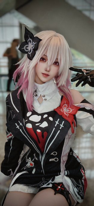 Twitterのコスプレ画像7