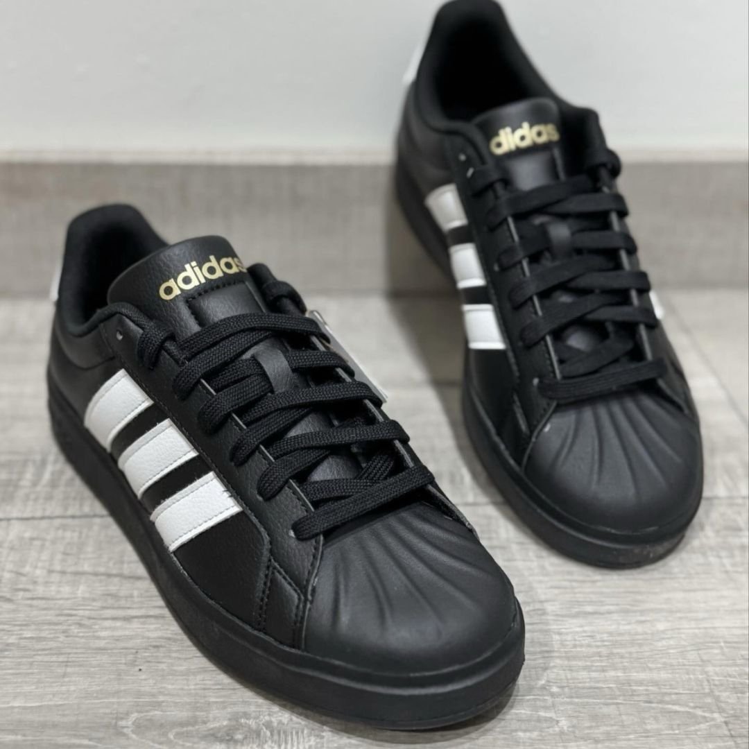 MAIS BARATO QUE ISSO SÓ DOANDO

Tênis Streettalk Masculino adidas

De R$ 396 Por R$196 💵
Use o Cupom: VOUDECUPOM 📍

Link: mercadolivre.com/sec/1zu6kLx